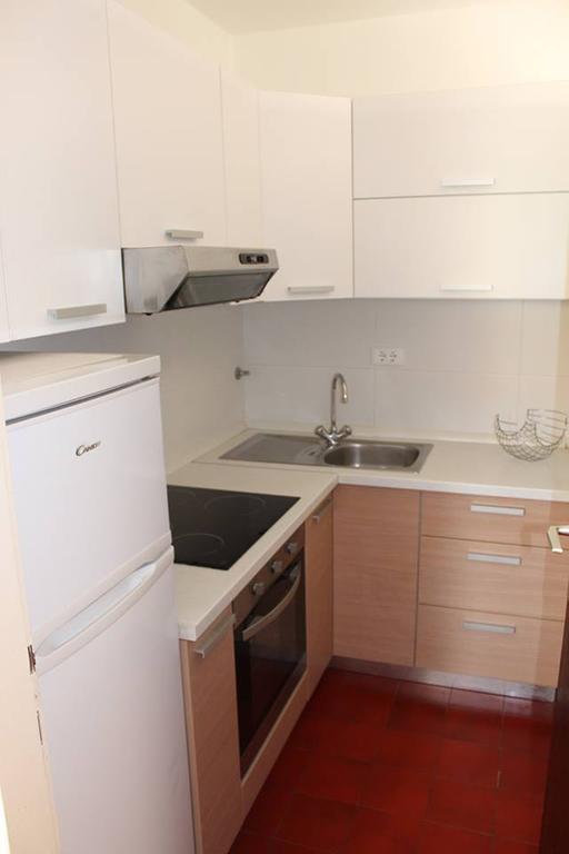 Pineta House Vidos Apartment Пореч Стая снимка