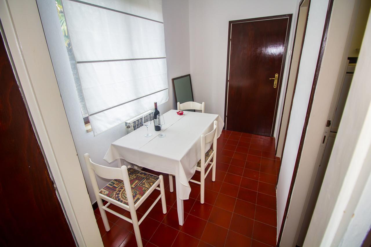 Pineta House Vidos Apartment Пореч Екстериор снимка