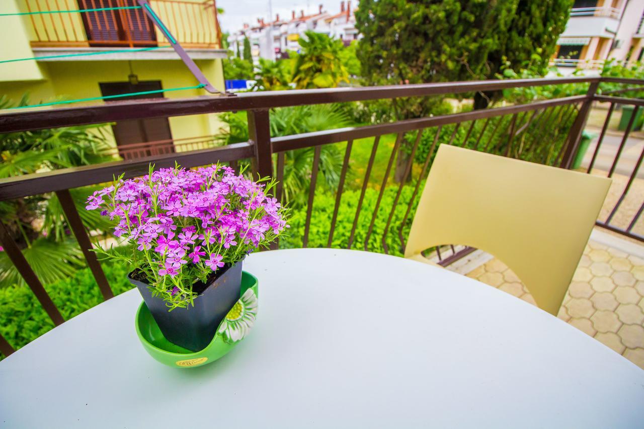 Pineta House Vidos Apartment Пореч Екстериор снимка