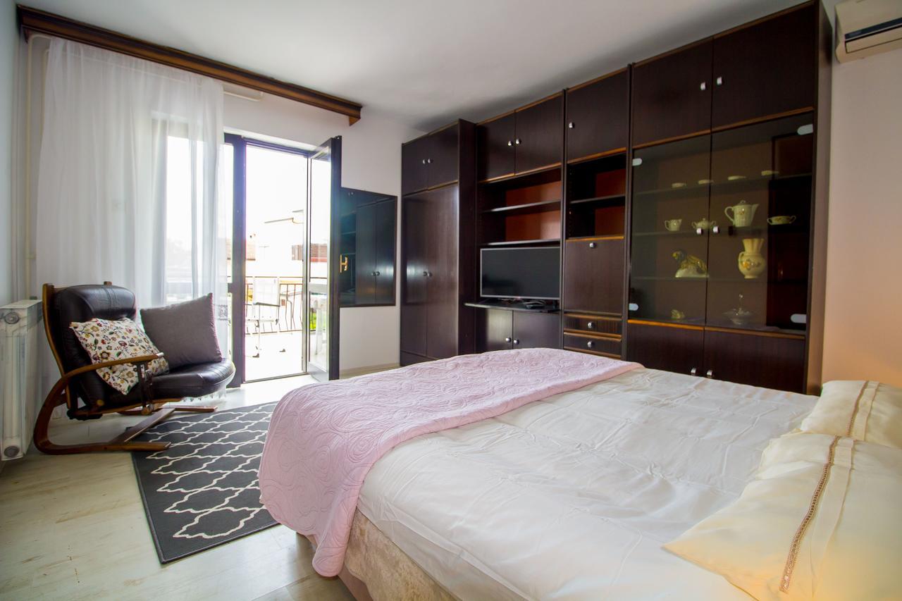 Pineta House Vidos Apartment Пореч Екстериор снимка
